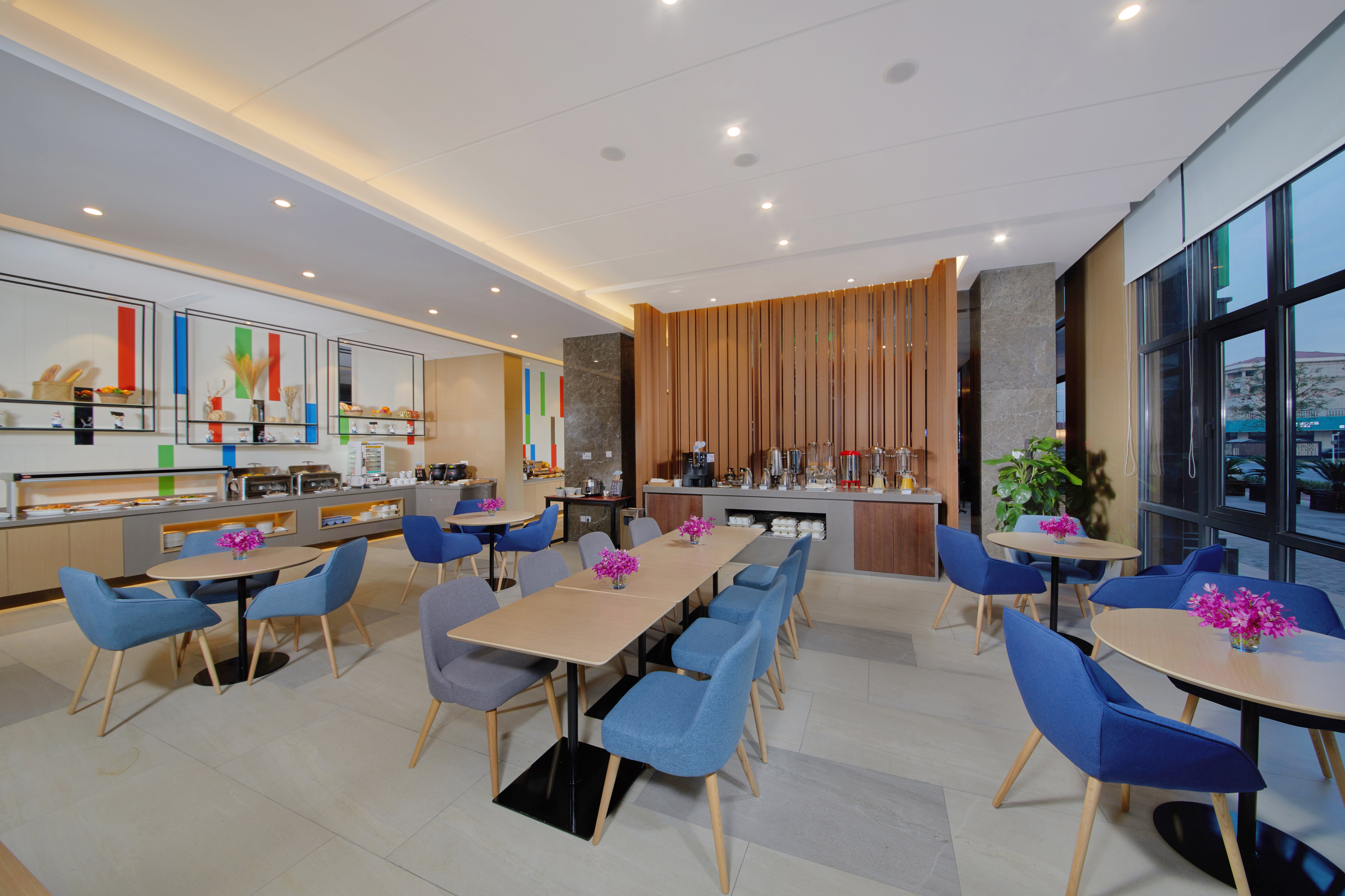 holiday inn express zhangjiagang east an ihg hotel