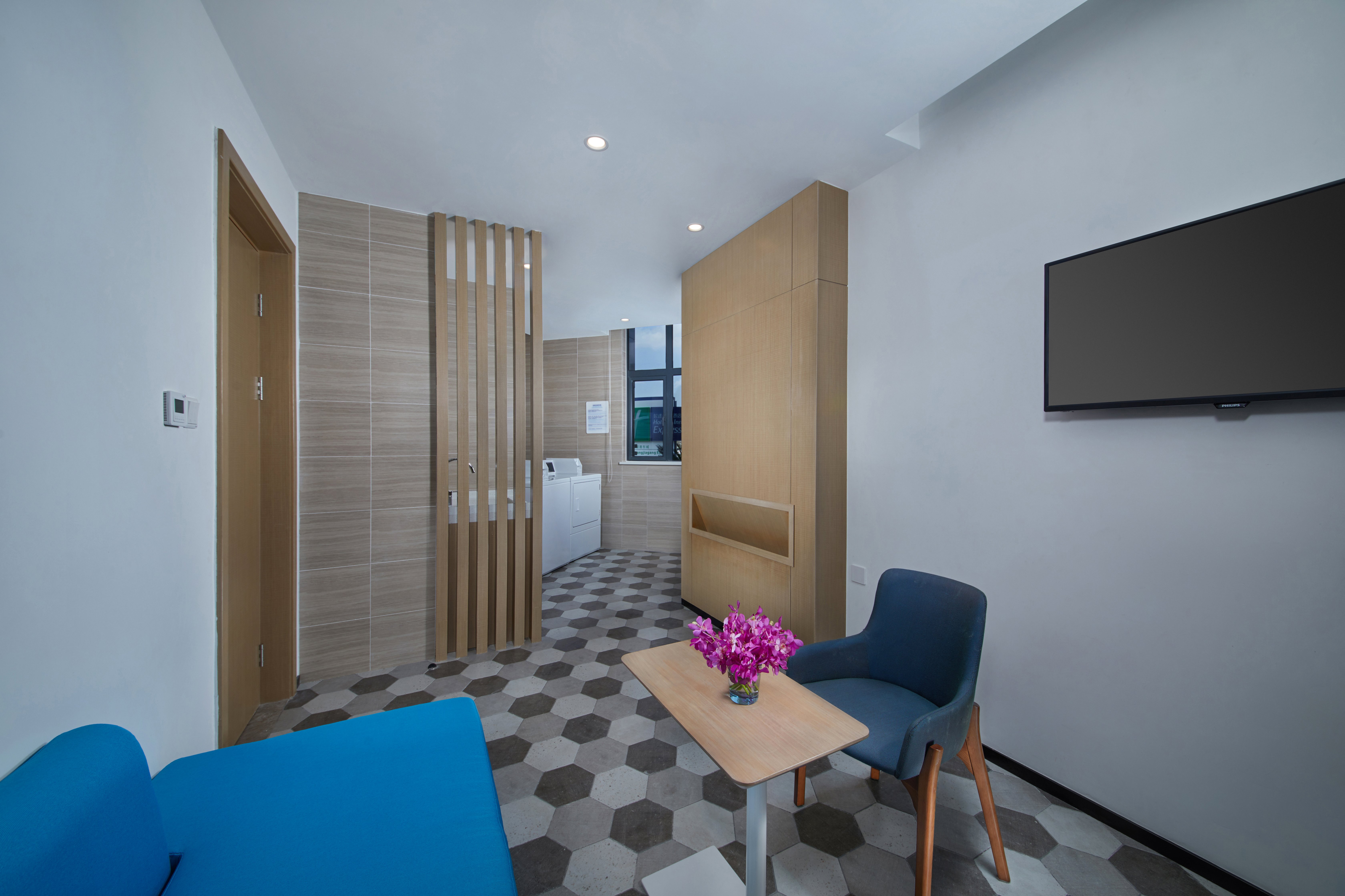 holiday inn express zhangjiagang east an ihg hotel