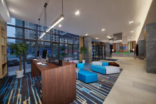 holiday inn express zhangjiagang east an ihg hotel