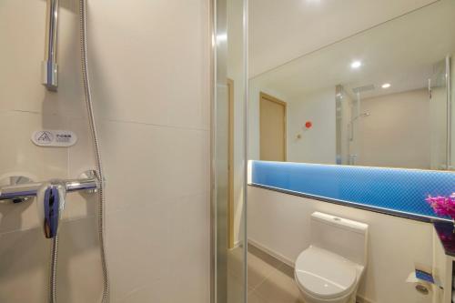 holiday inn express zhangjiagang east an ihg hotel