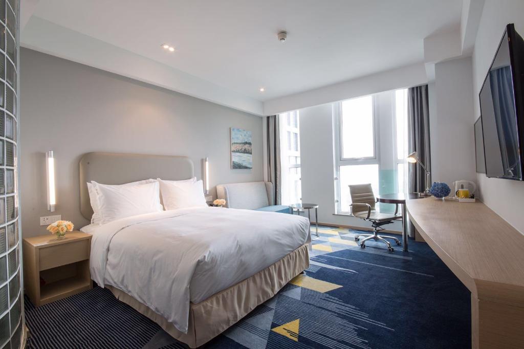 holiday inn express qingdao west coast an ihg hotel
