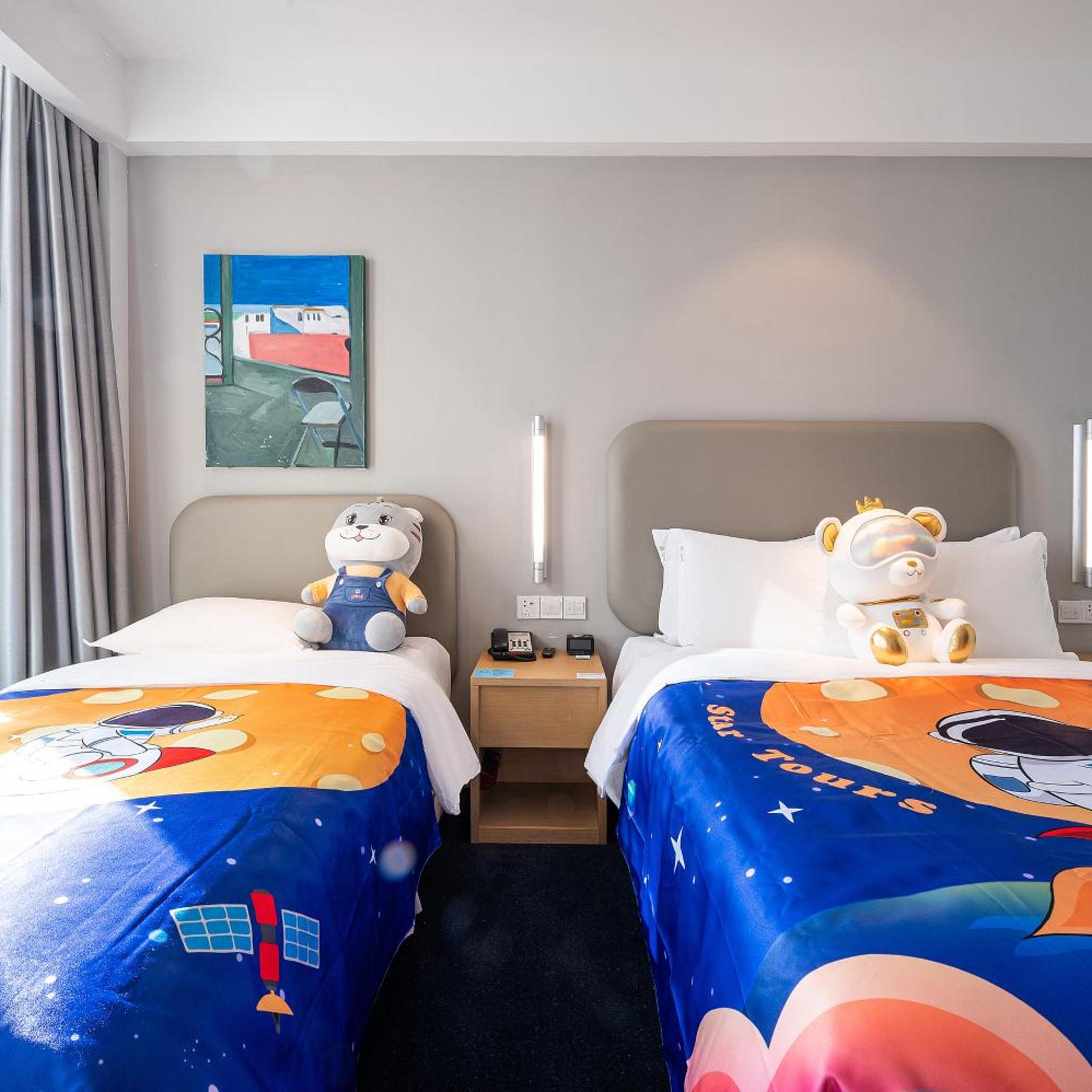 holiday inn express qingdao west coast an ihg hotel