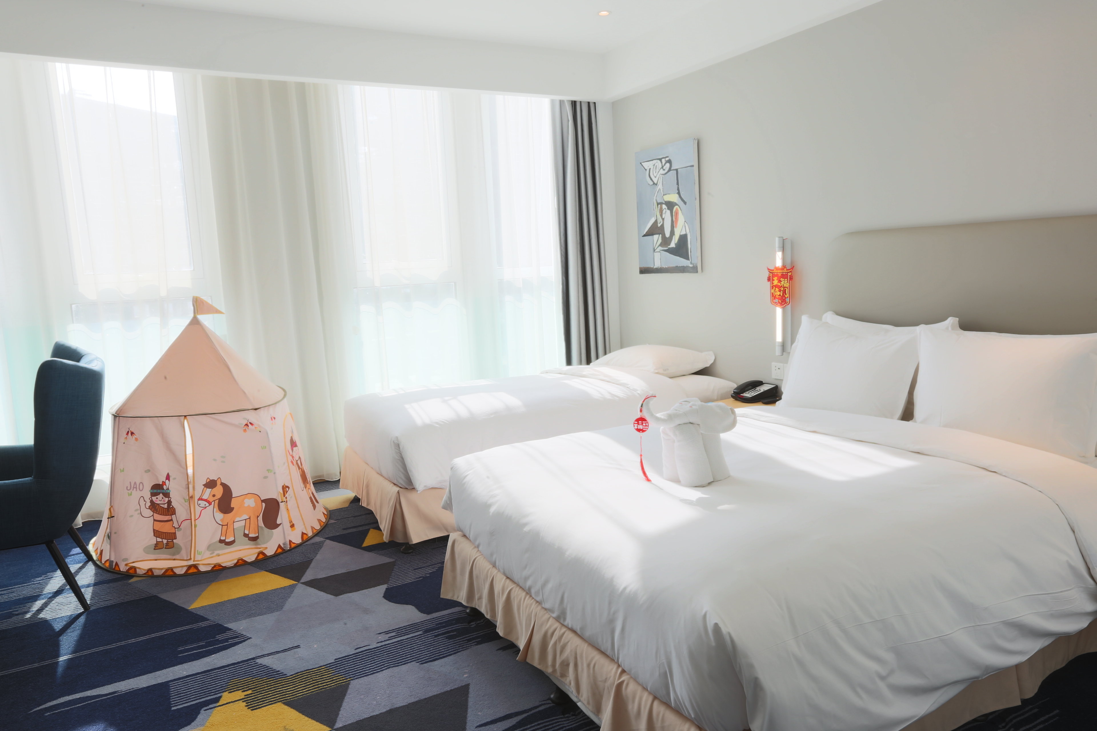 holiday inn express qingdao west coast an ihg hotel