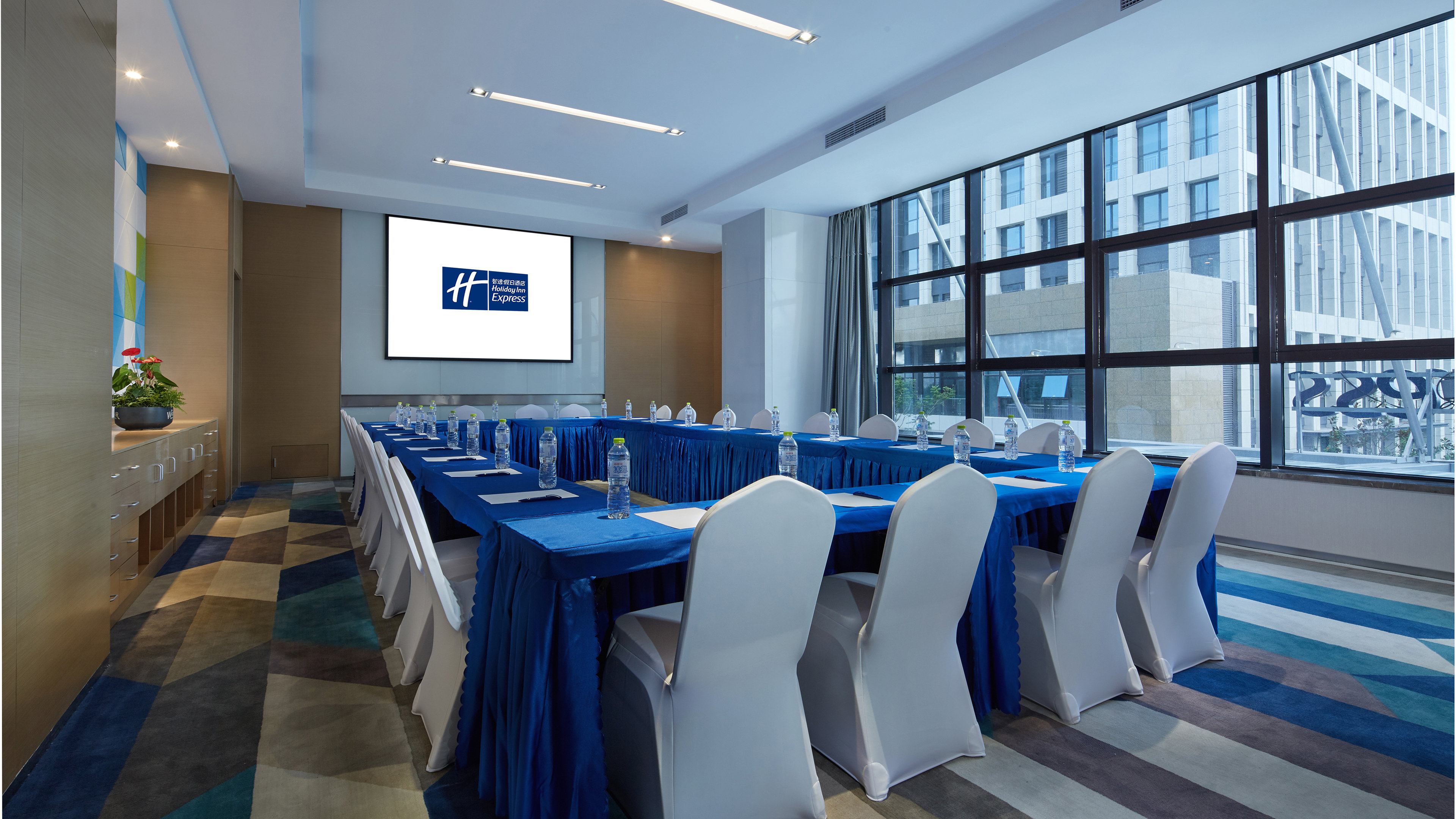 holiday inn express qingdao west coast an ihg hotel