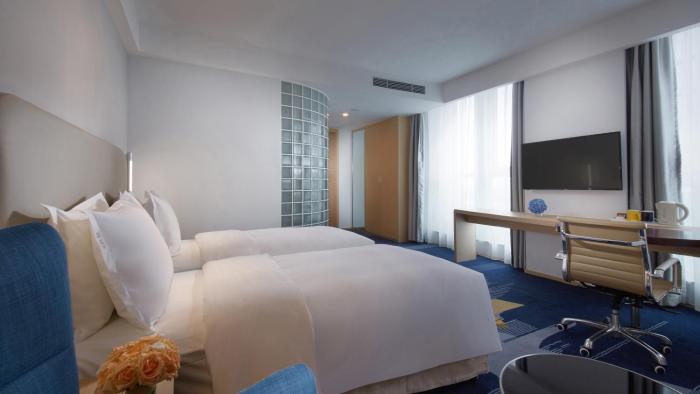 holiday inn express qingdao west coast an ihg hotel