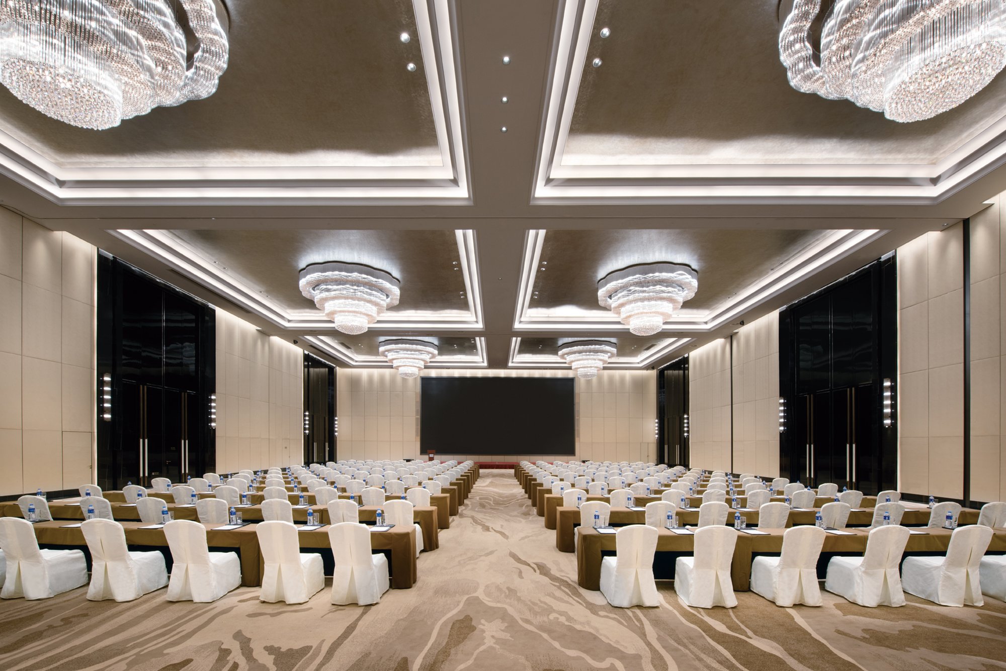 crowne plaza huailai an ihg hotel