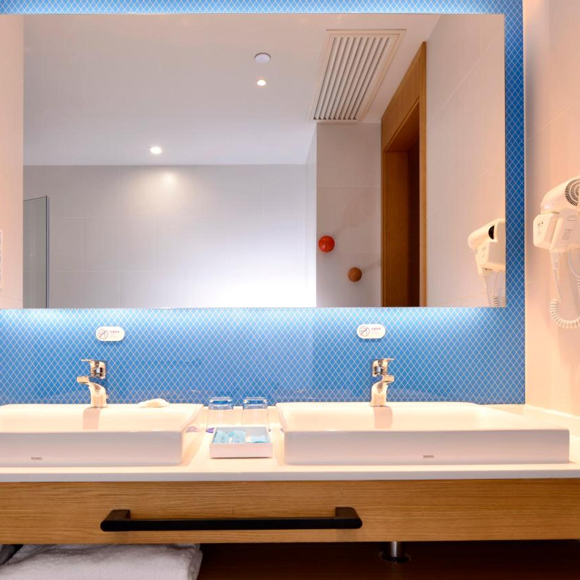 holiday inn express luanchuan
