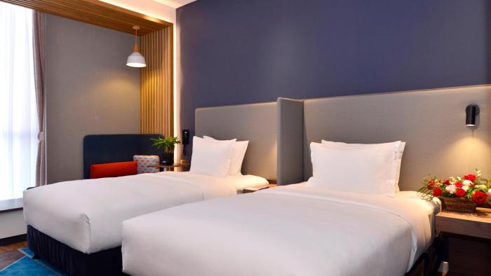 holiday inn express luanchuan