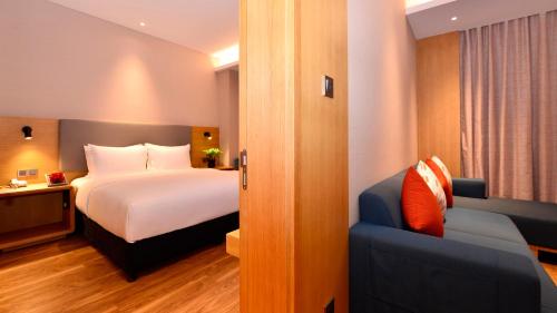 holiday inn express luanchuan