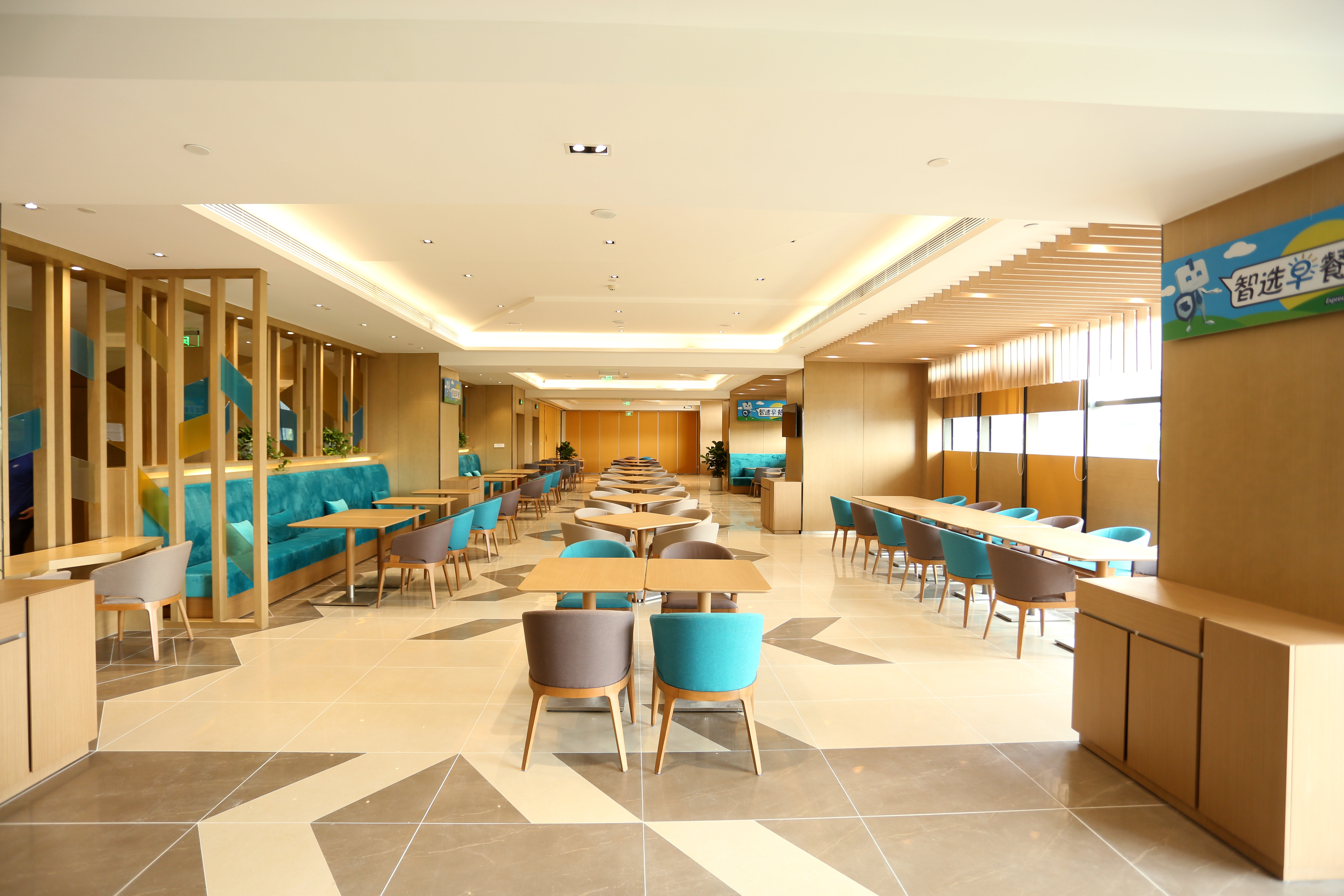 holiday inn express zhengzhou longzi lake an ihg hotel