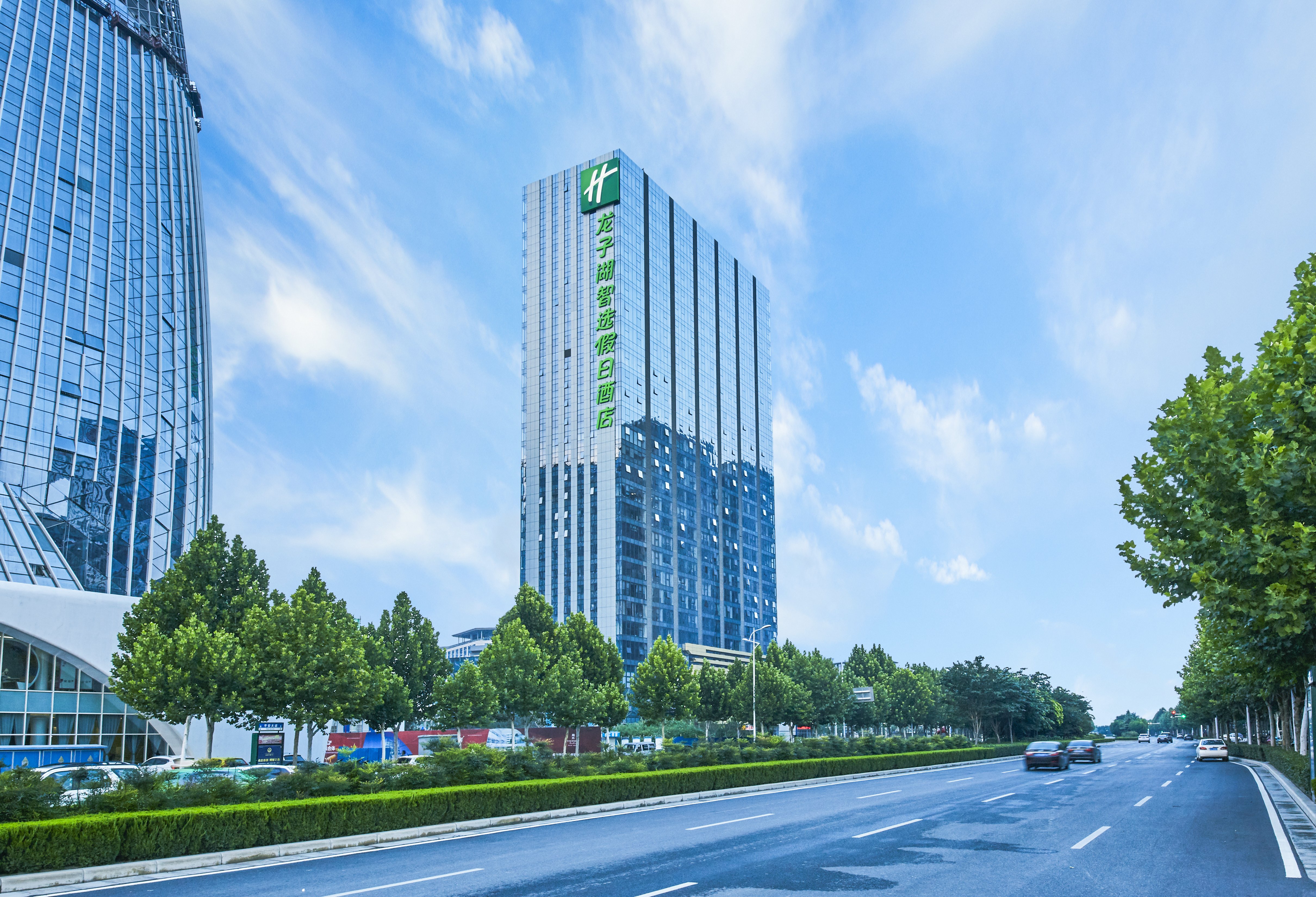 holiday inn express zhengzhou longzi lake an ihg hotel