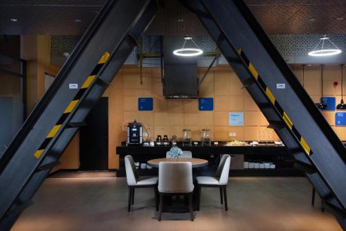 holiday inn express beijing shijingshan parkview an ihg hotel