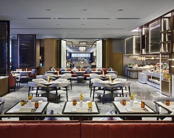 Intercontinental Zhuhai, An Ihg Hotel,Macau>>Dongguan,4.5 star