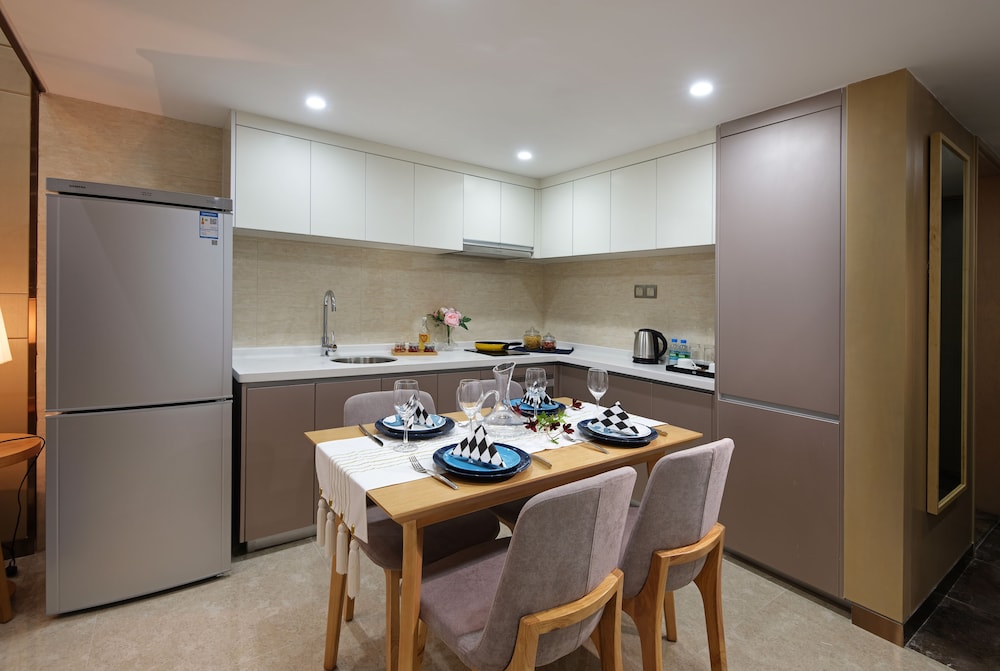 royal star apartment central city branch