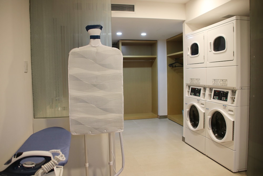 holiday inn express wuxi taihu new city an ihg hotel
