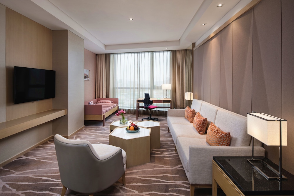 holiday inn express wuxi taihu new city an ihg hotel