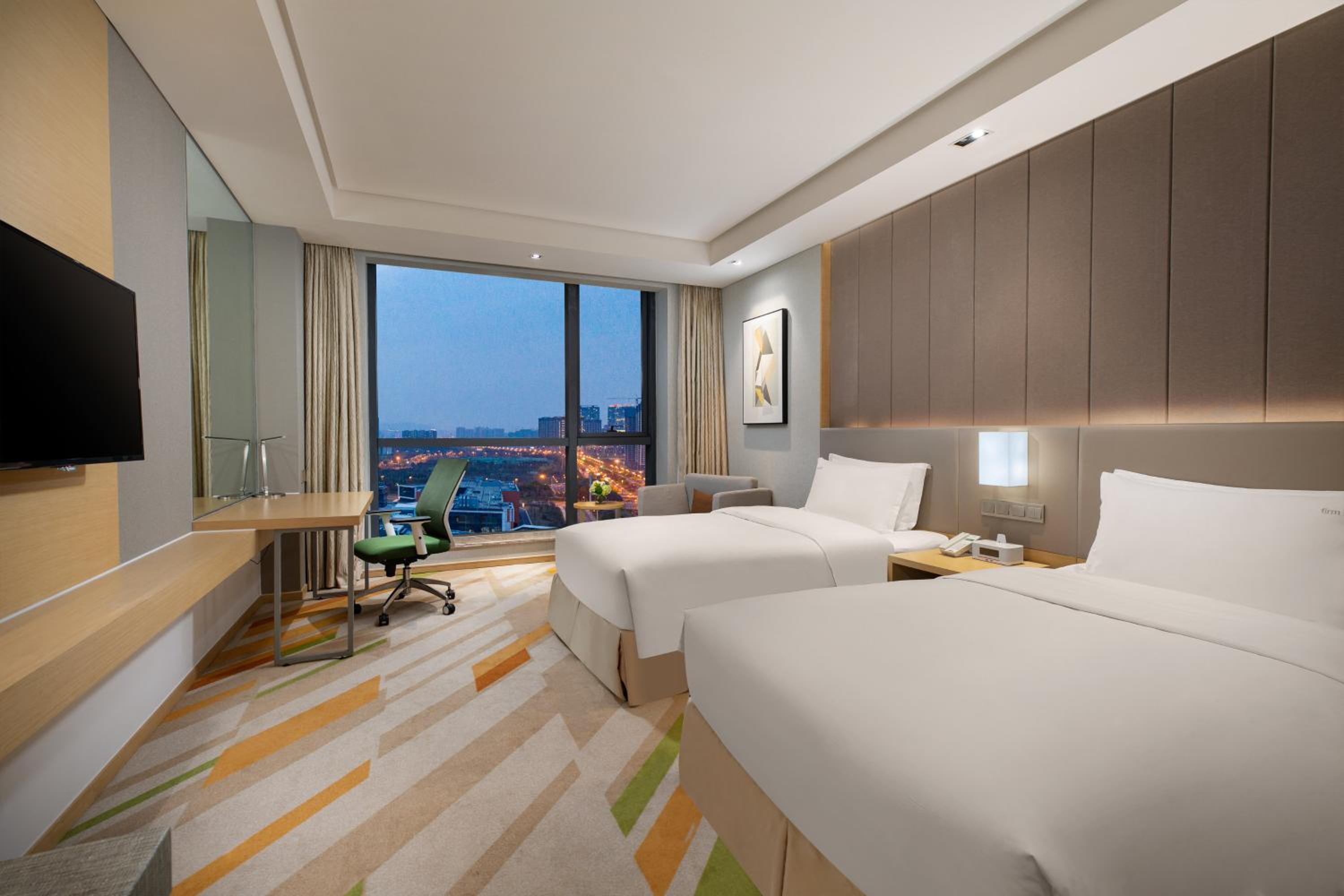 holiday inn express wuxi taihu new city an ihg hotel