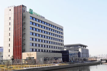 holiday inn express wuxi taihu new city an ihg hotel