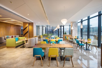 holiday inn express wuxi taihu new city an ihg hotel