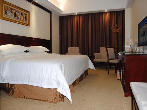 vienna hotel shanwei lufeng jieshi bus station