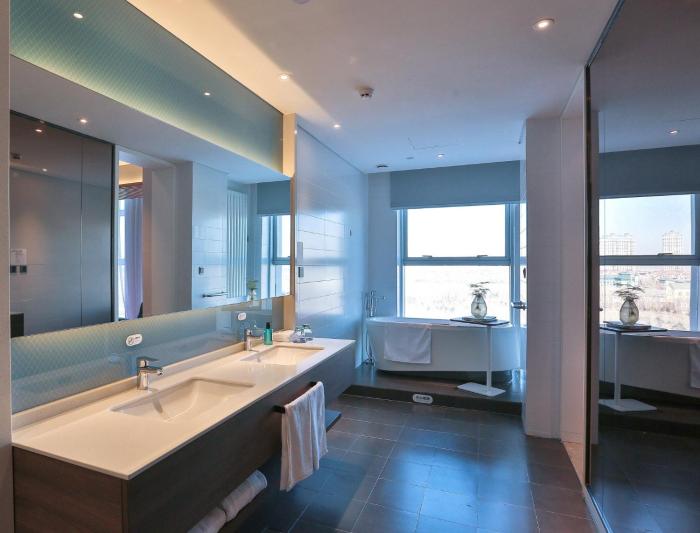 holiday inn express harbin qunli an ihg hotel