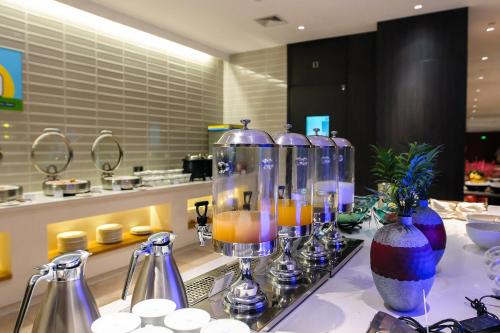 holiday inn express harbin qunli an ihg hotel