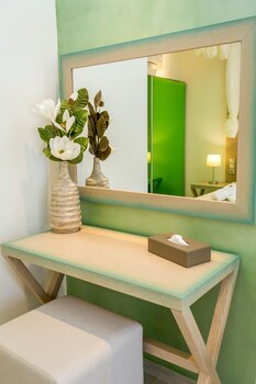 lobelia luxury suites