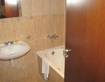edelweiss inn aparthotel