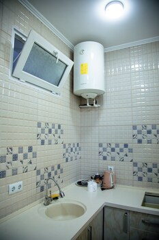 armon apart hotel