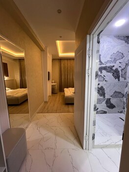 armon apart hotel