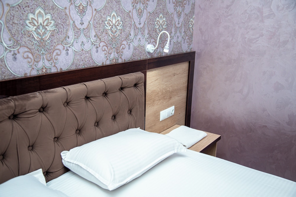 armon apart hotel