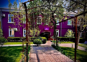 armon apart hotel