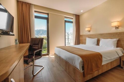 atrium boutique hotel