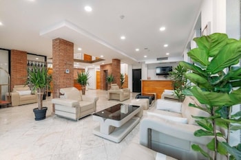 atrium boutique hotel