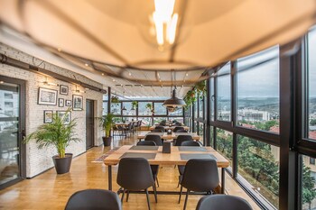 timber boutique hotel