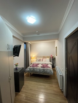 central hotel