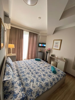 central hotel
