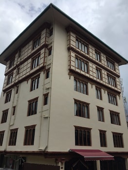bhutan boutique residency