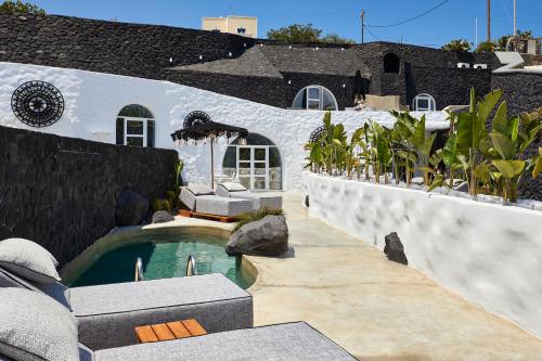 theano cave suites and villas