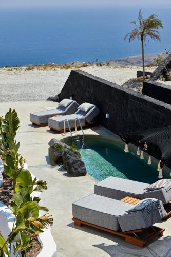 theano cave suites and villas