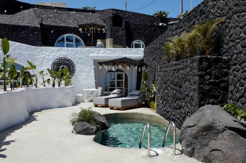 theano cave suites and villas