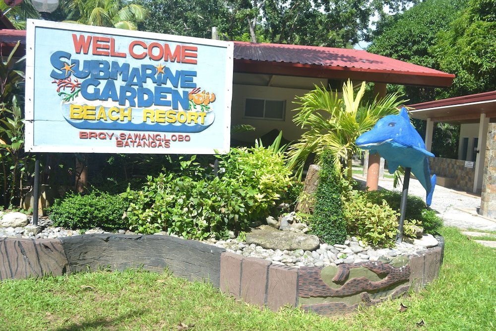 submarine garden beach resort