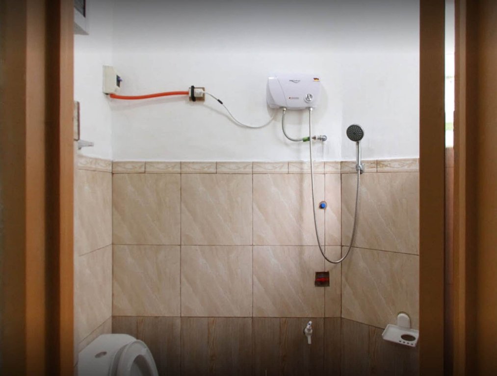 miles yce bamboo house