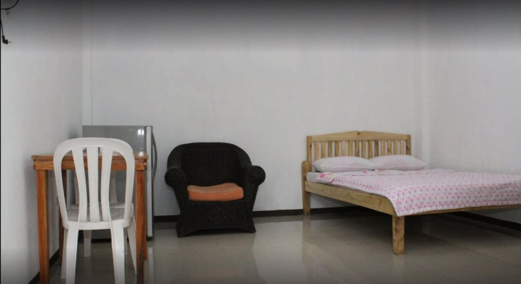 miles yce bamboo house