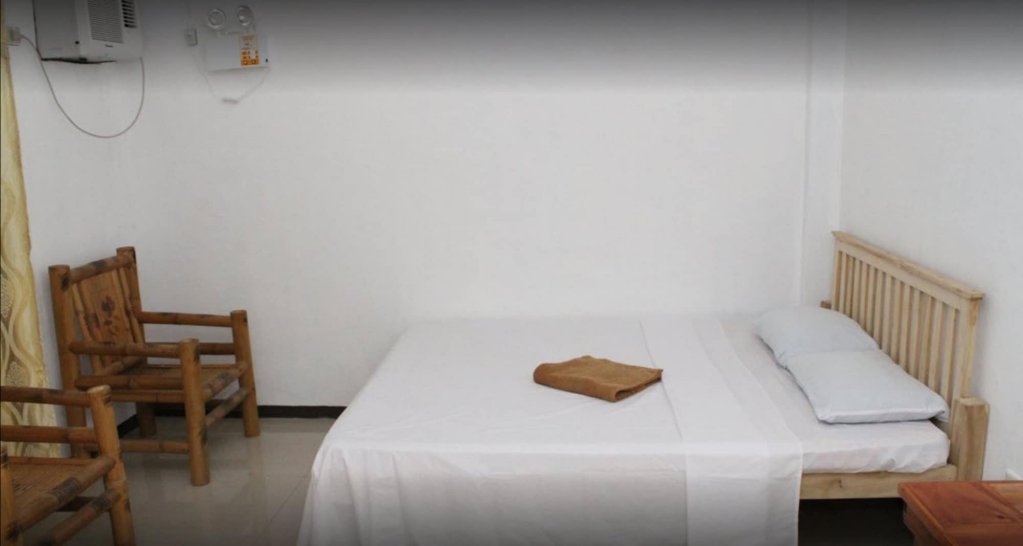 miles yce bamboo house