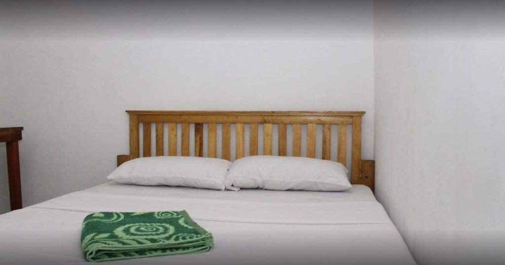 miles yce bamboo house