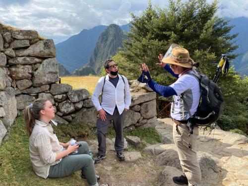 chinchero boutique hotel and tours