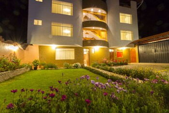 chinchero boutique hotel and tours