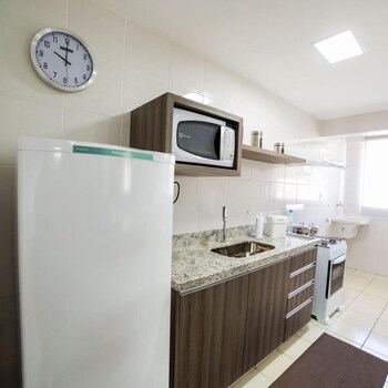 serra madre residence