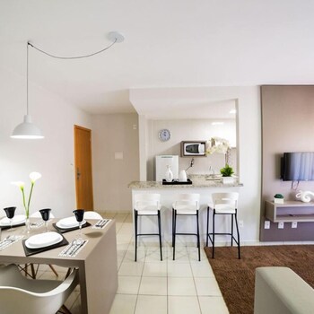 serra madre residence